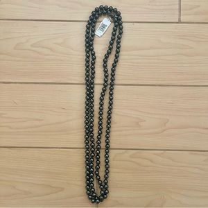 NWT Black Pearl Necklace